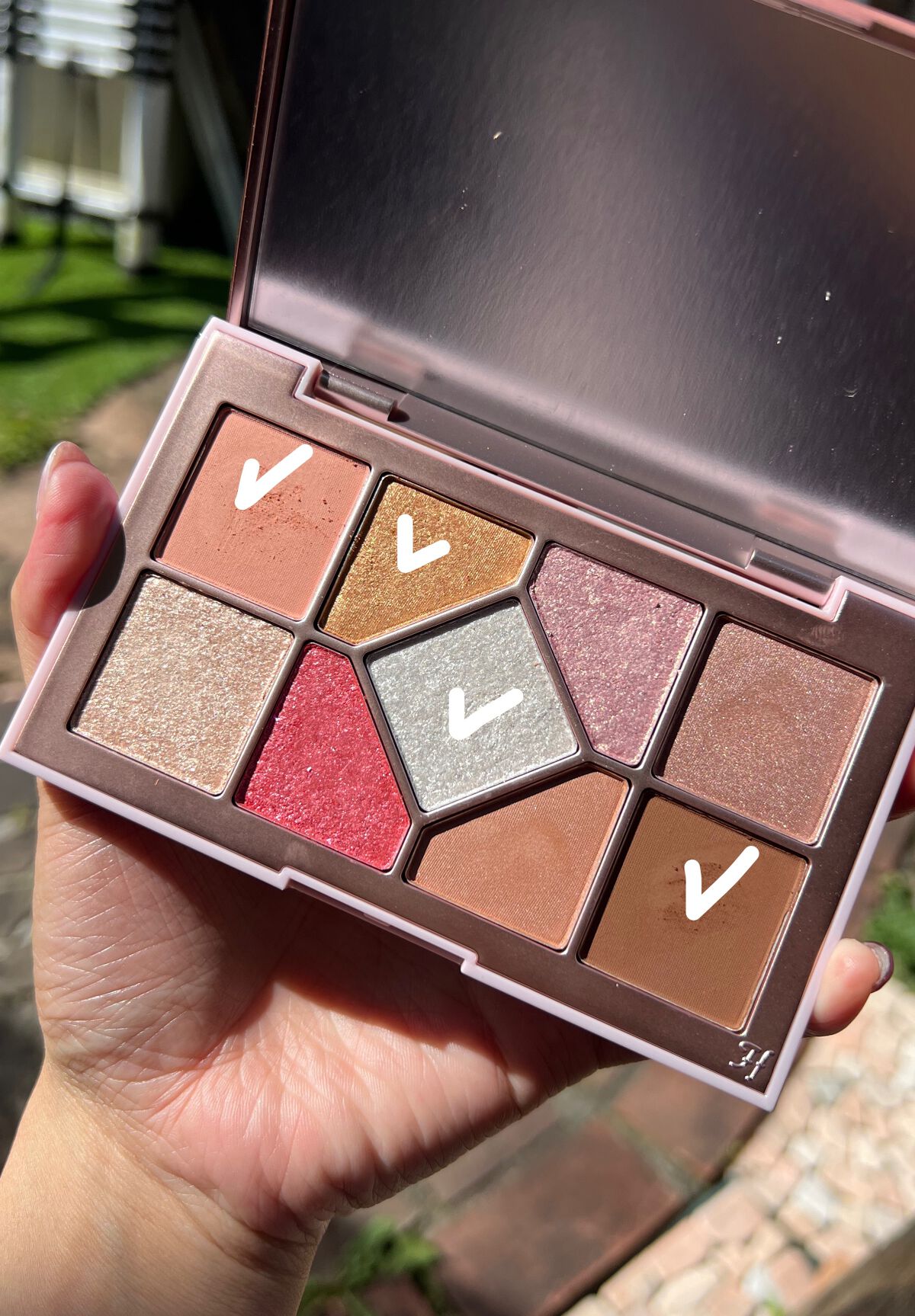 シャインユー アイシャドウパレット 01 朝焼けに染まるピンクの湖/frunflynn/アイシャドウパレットを使ったクチコミ（3枚目）