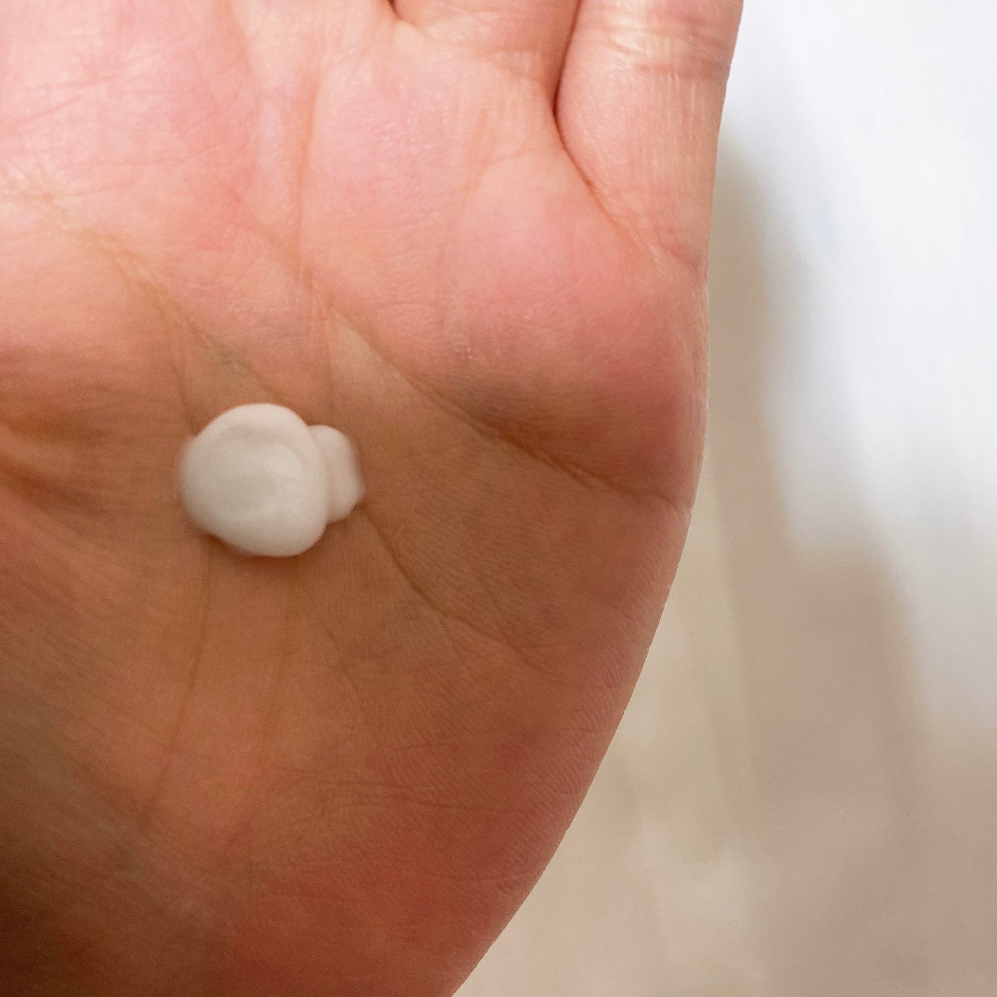 ラスティングモイスチャーアロマミルク/ジョンソン・エンド・ジョンソン/ボディミルクを使ったクチコミ(3枚目)