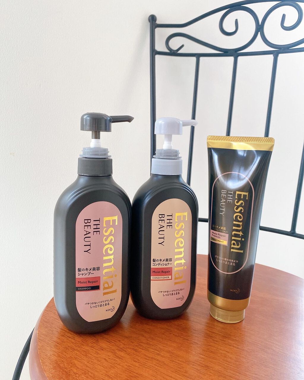THE BEAUTY 髪のキメ美容プレミアムトリートメント<モイストリペアプレミアム>/エッセンシャル/洗い流すヘアトリートメントを使ったクチコミ(1枚目)