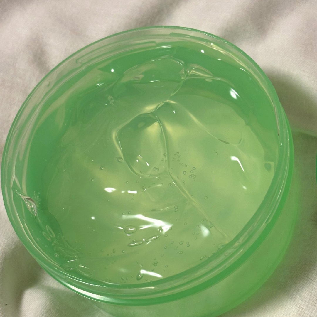 ティーツリーカーミングハイドロジェル/MEDIHEAL/ボディローションを使ったクチコミ（2枚目）