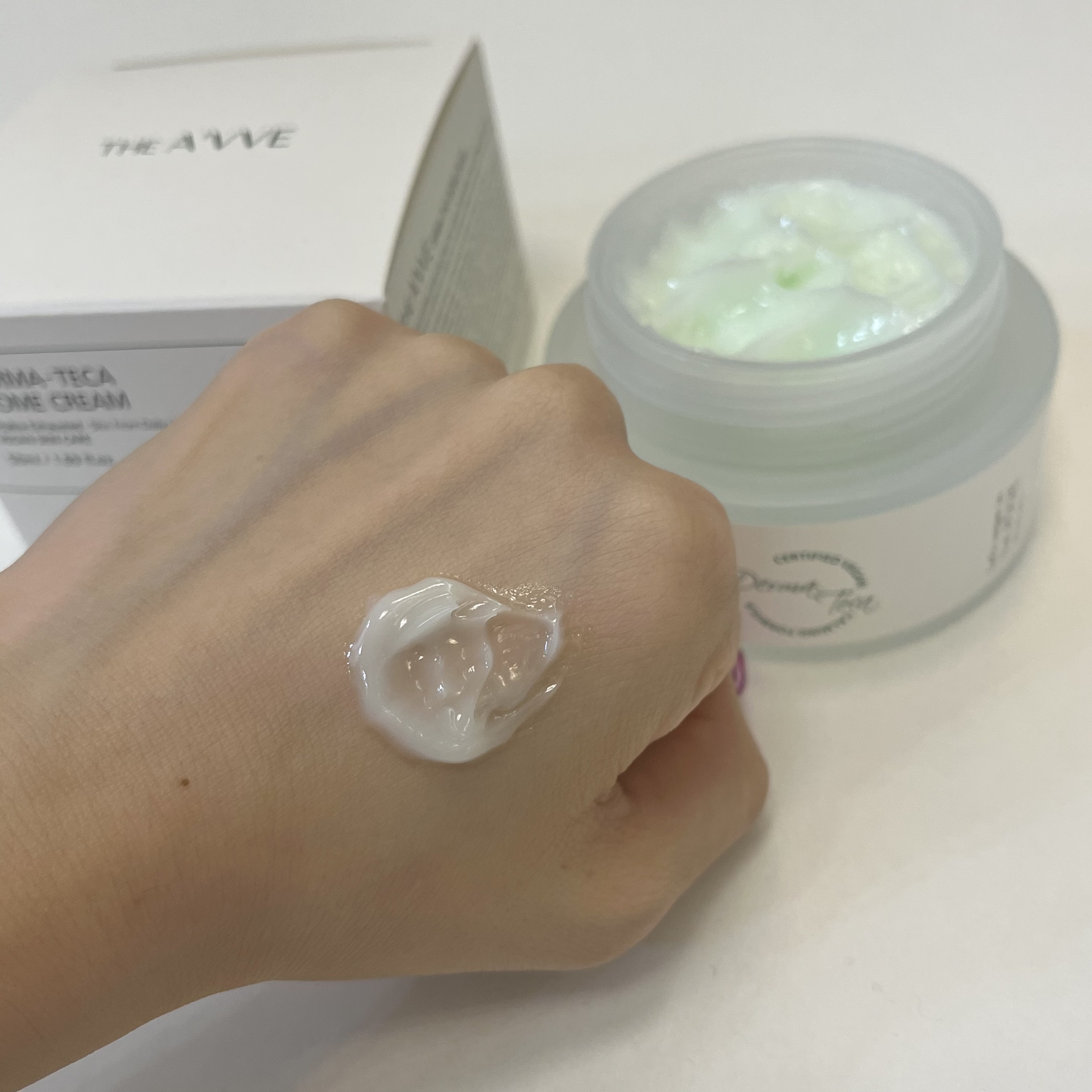 ダーマテカバイオームクリーム/THE A'VVE/フェイスクリームを使ったクチコミ（3枚目）