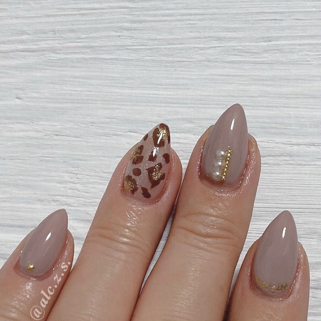 カラフルネイルズ/キャンメイク/マニキュアを使ったクチコミ(4枚目)