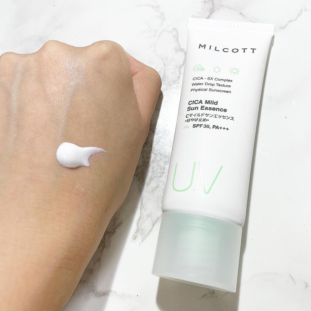 MILCOTT CICA Mild Sun Essensceのクチコミ「🍀【 MILCOTT 】CICA成分配合日焼け止め🍀 

━━━━━━━━━━━━━━━
📍 .....」（3枚目）