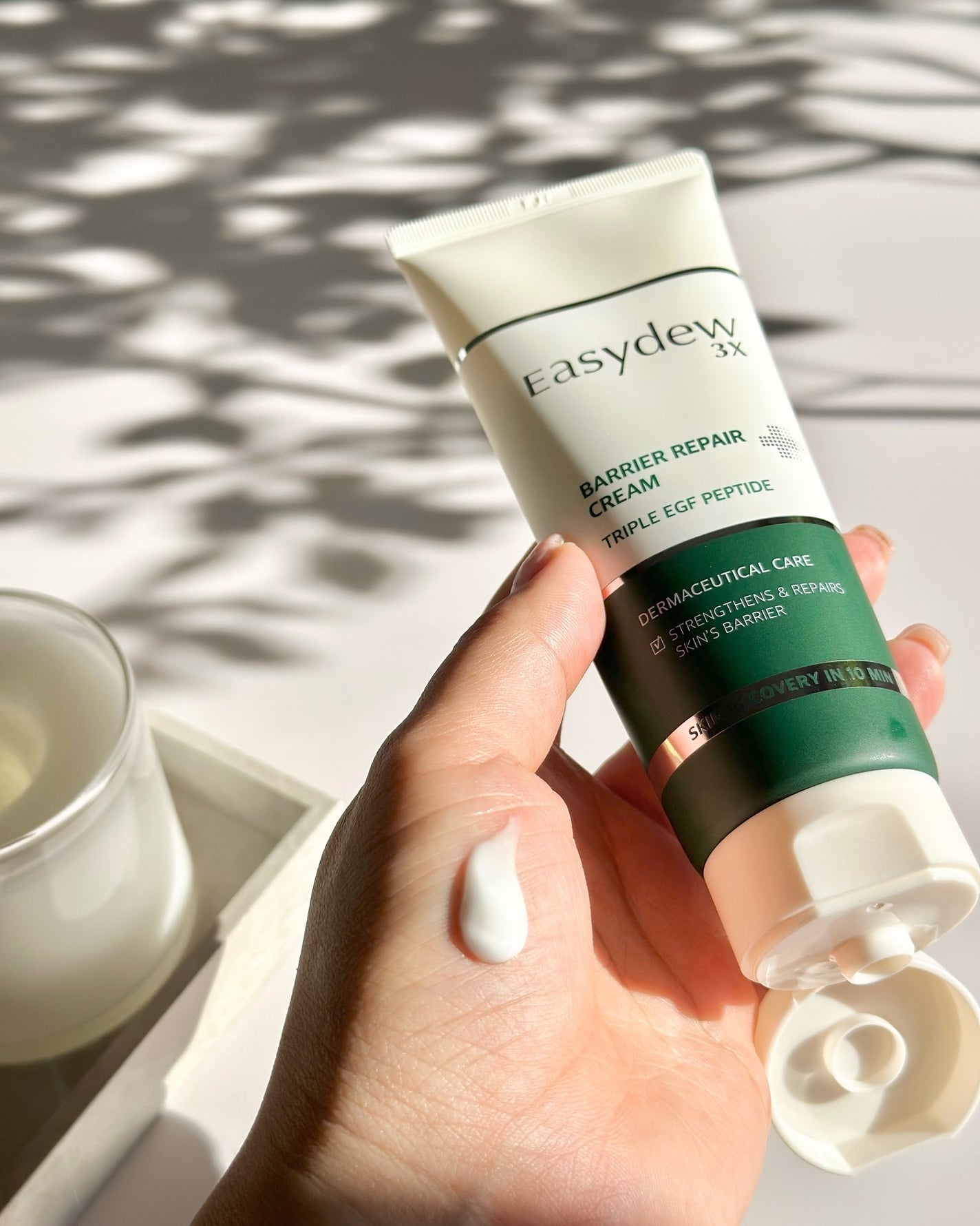 バリアリペアクリーム/Easydew/フェイスクリームを使ったクチコミ(4枚目)