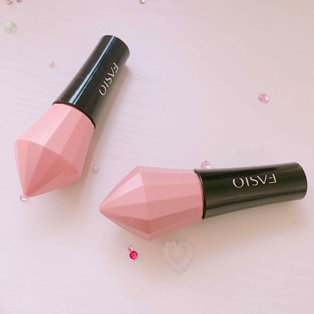 Fasio(♡)
リキッドアイカラー

3枚目 左から
ピンクブラウン ピンク

┈┈┈┈┈┈┈┈┈┈┈┈┈┈┈┈┈┈

Fasioからリキッドのアイシャドウ出てるの知らなくて思わず購入(♡)

とりあえずどんな感じか分からなかったのでピン