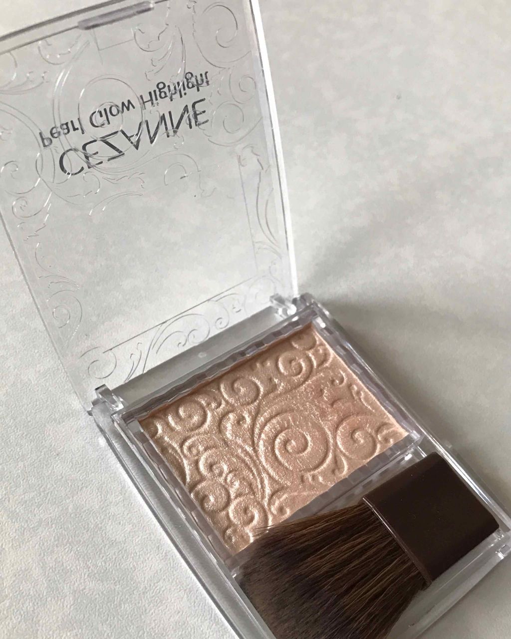 パールグロウハイライト/CEZANNE/パウダーハイライトを使ったクチコミ（2枚目）