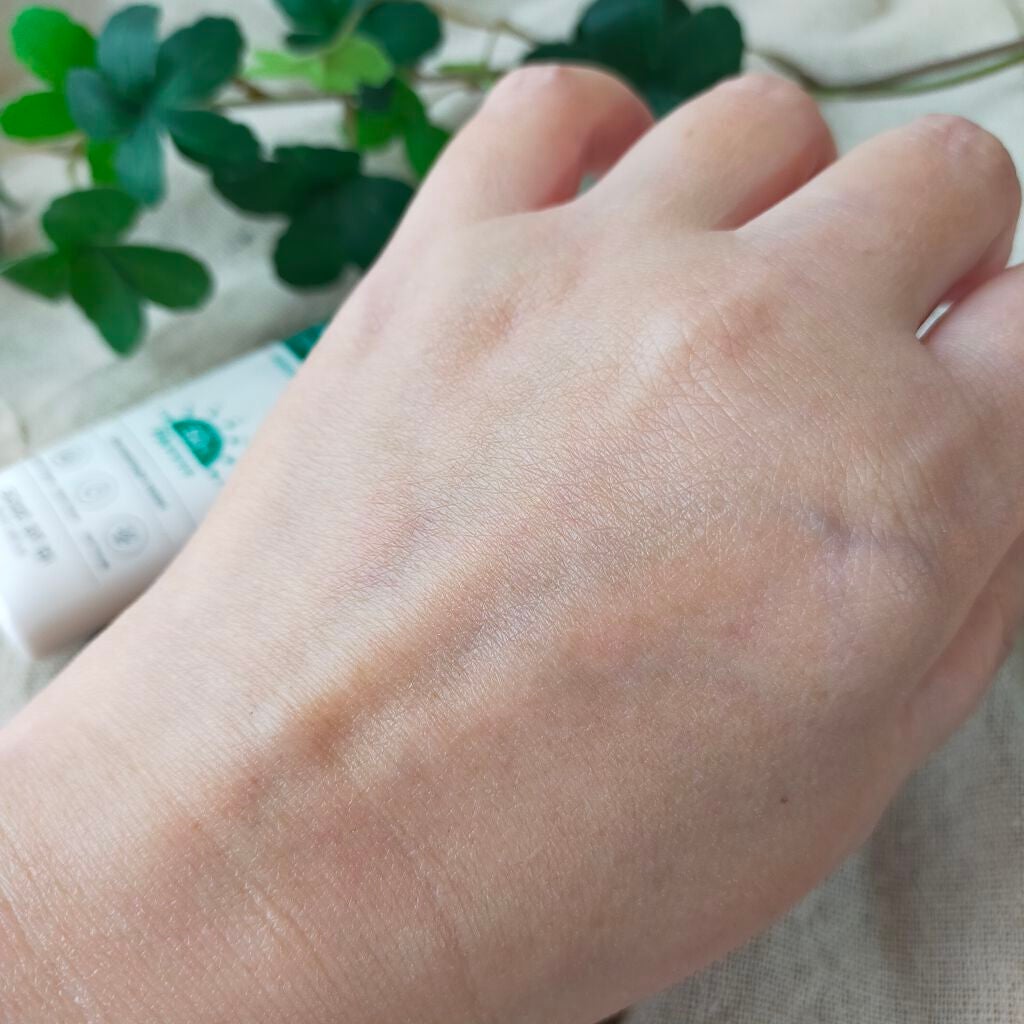 TRUECICA アクアカーミング日焼け止め/SOME BY MI/日焼け止めクリームを使ったクチコミ(4枚目)