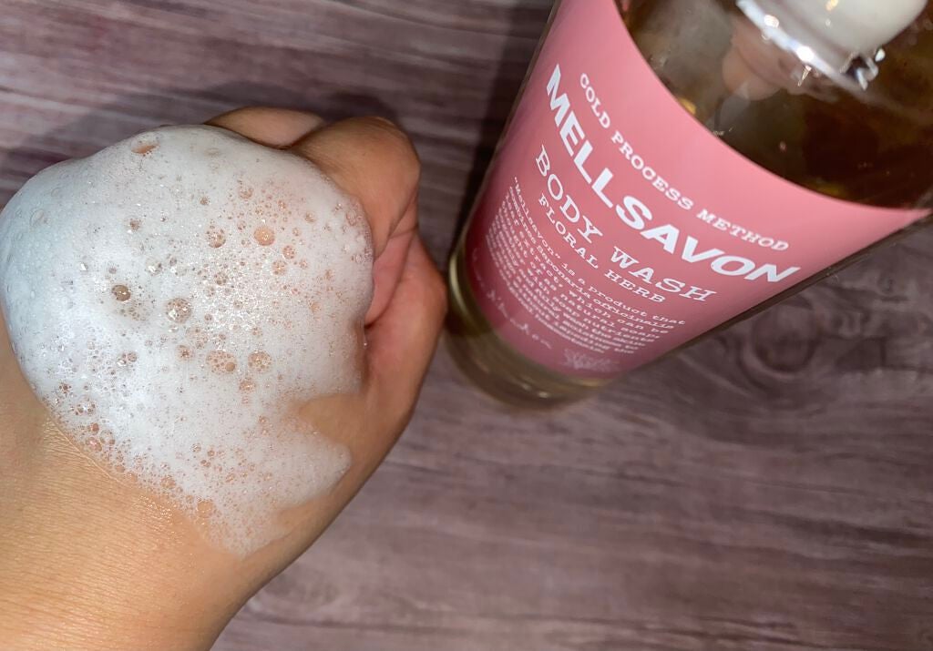 ボディウォッシュ フローラルハーブ/Mellsavon/ボディソープを使ったクチコミ(2枚目)