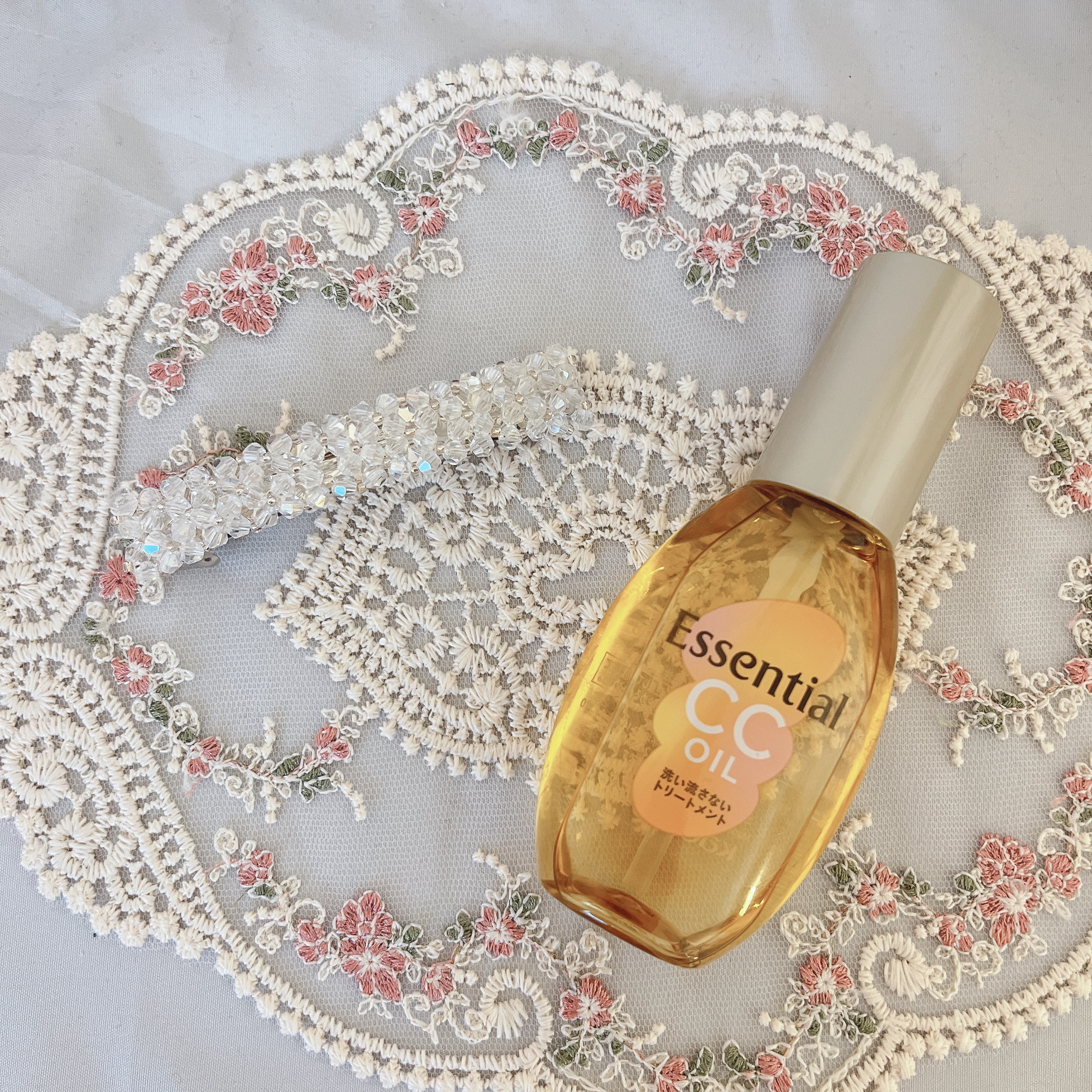 CCオイル/エッセンシャル/ヘアオイルを使ったクチコミ（1枚目）