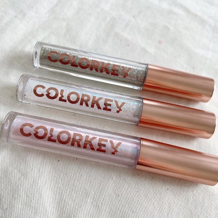 スパークリングギャラクシーリキッドアイシャドウ/COLORKEY/リキッドアイシャドウを使ったクチコミ(4枚目)