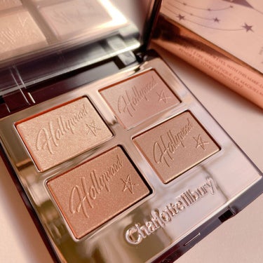 Charlotte Tilbury ハリウッド フローレス フィルター アイ パレットのクチコミ「CharlotteTilbury
Hollywood Flawless Filter Eye .....」（3枚目）