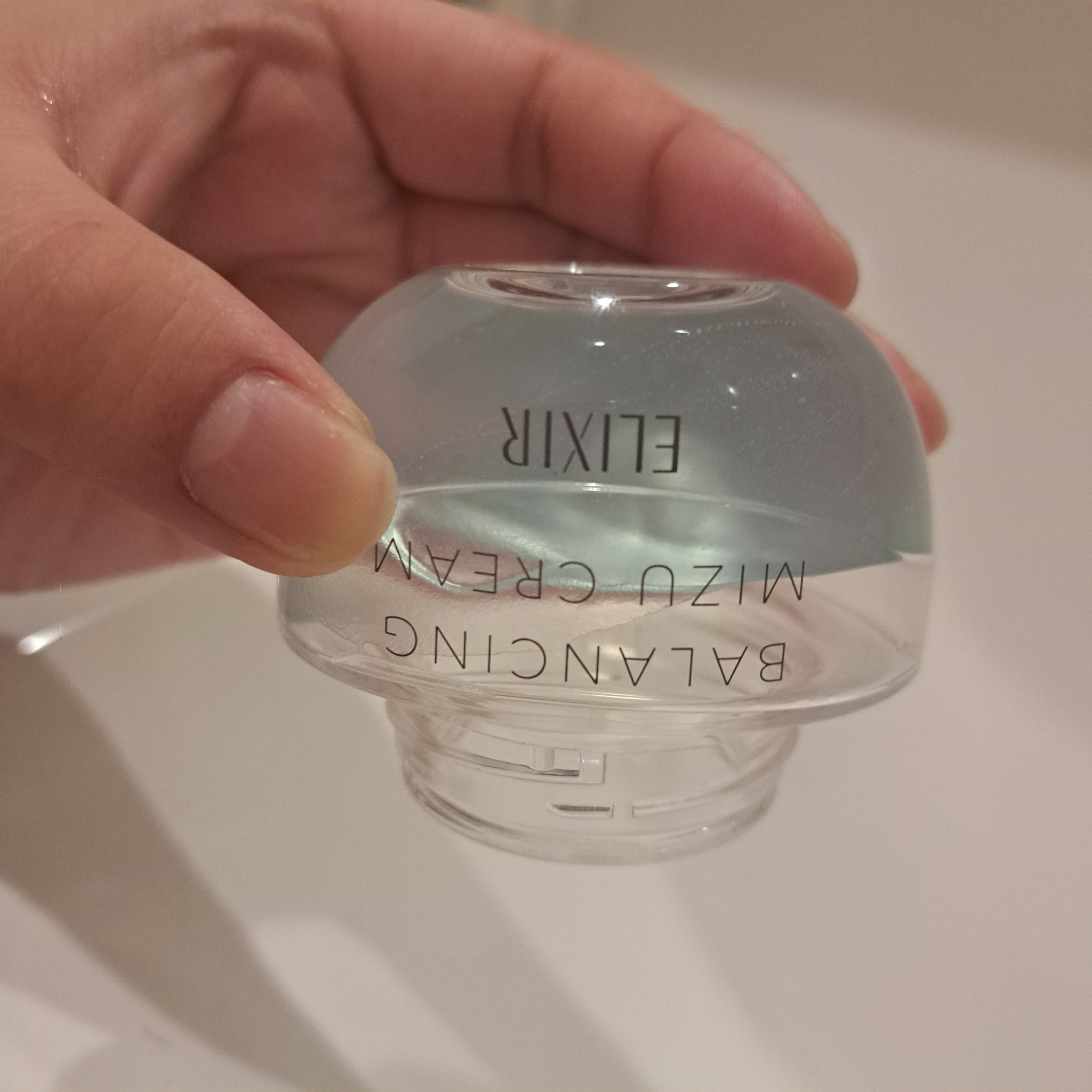  エリクシール ルフレ バランシング みずクリーム/エリクシール/フェイスクリームを使ったクチコミ（3枚目）