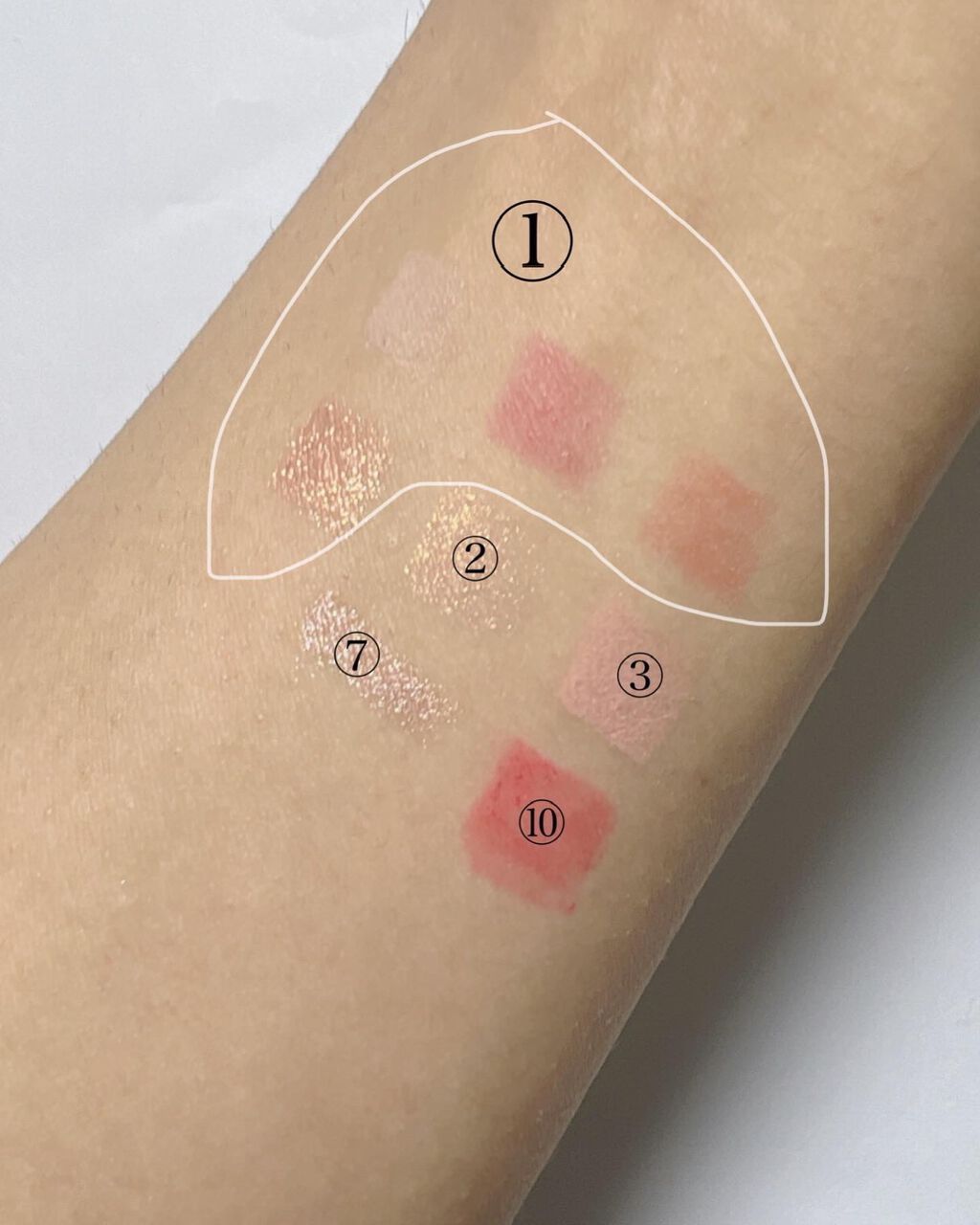 CODE GLO KOLOR ムードタッチチークのクチコミ「1/31♡
高校3年生毎日メイク💕💕

1.Too faced 
レッツ プレイ ミニ アイシ.....」（2枚目）