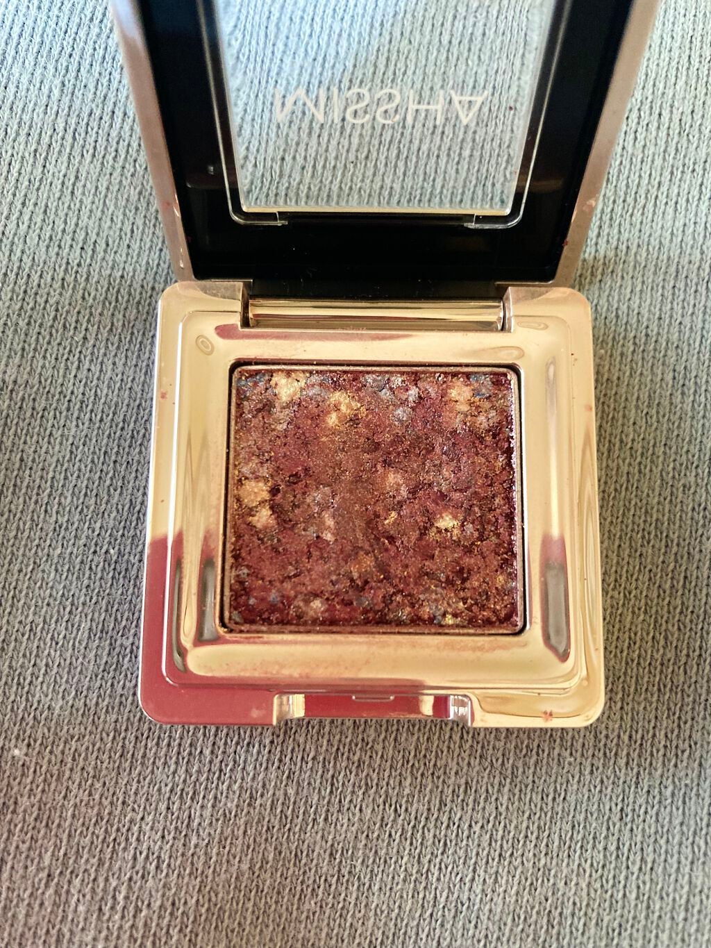 グリッタープリズム シャドウ/MISSHA/グリッターを使ったクチコミ(2枚目)