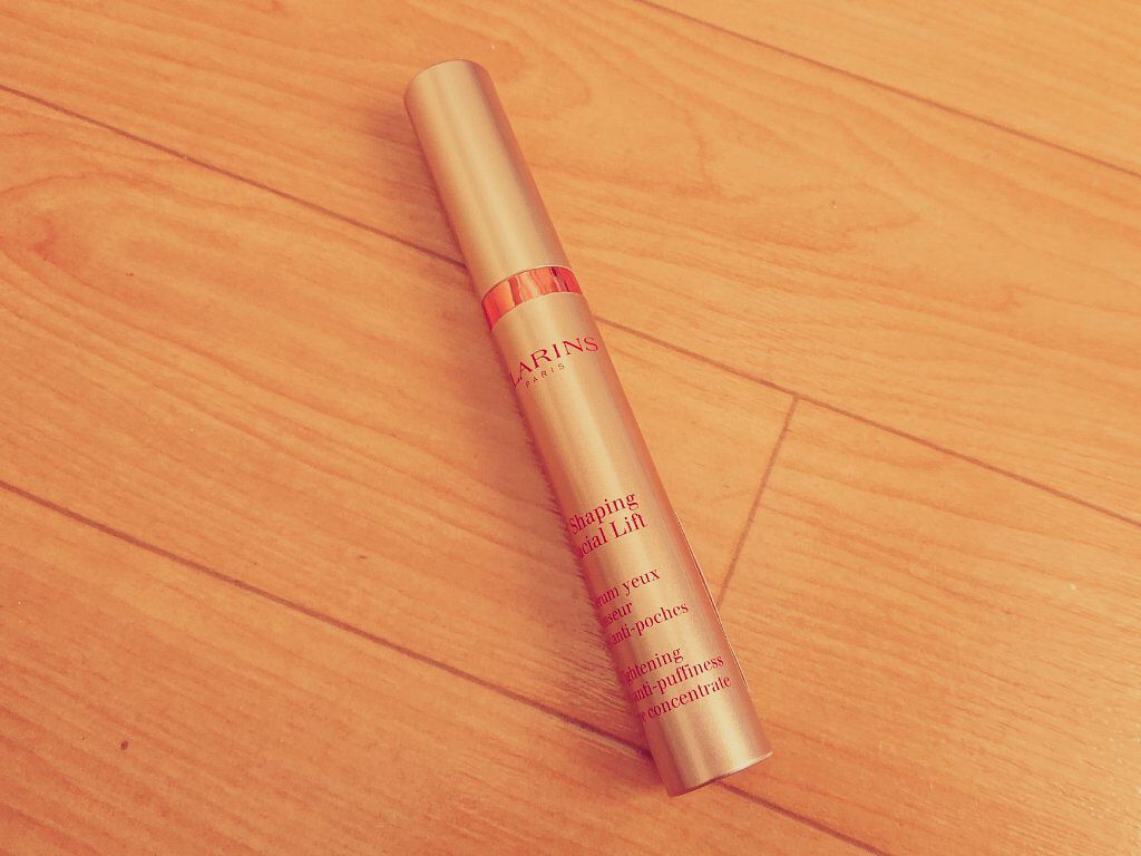 グラン アイ セラム V/CLARINS/アイケア・アイクリームを使ったクチコミ（1枚目）