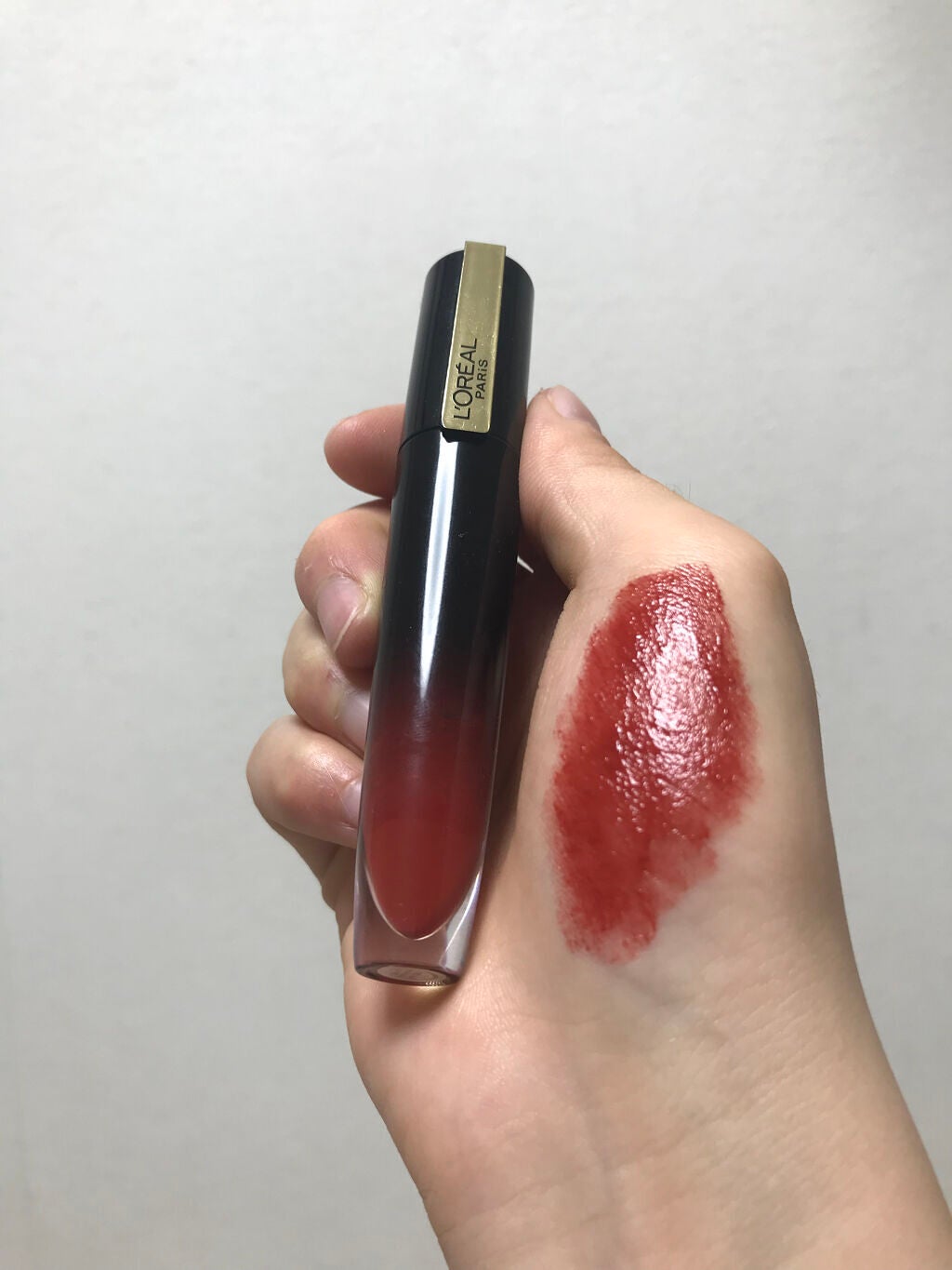 ブリリアントシグネチャー/ロレアル パリ/口紅を使ったクチコミ(2枚目)