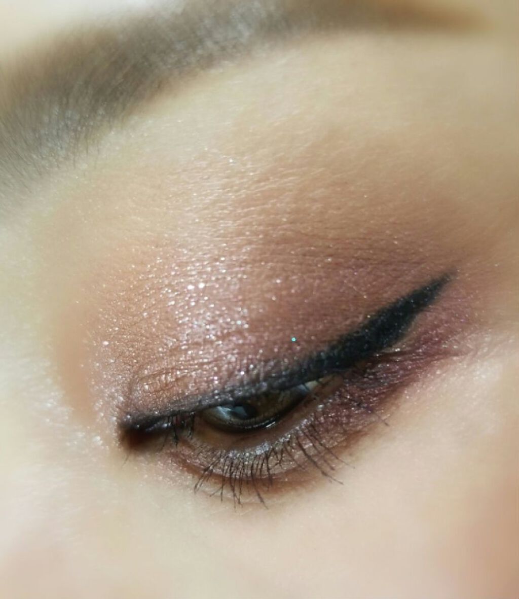 NAUGHTY NUDE/Huda Beauty/アイシャドウパレットを使ったクチコミ(3枚目)