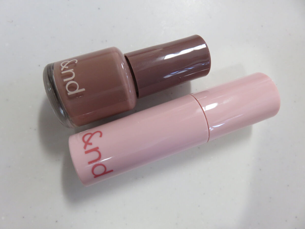 アンドバイロムアンド　グラッシーボムティント/&nd by rom&nd/リップティントを使ったクチコミ（2枚目）