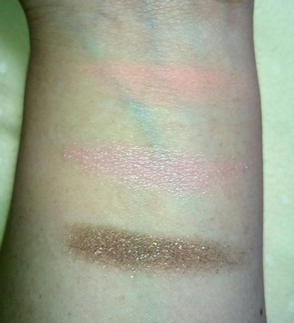 Blooming Kitty パウダーチーク/DAISO/パウダーチークを使ったクチコミ（2枚目）