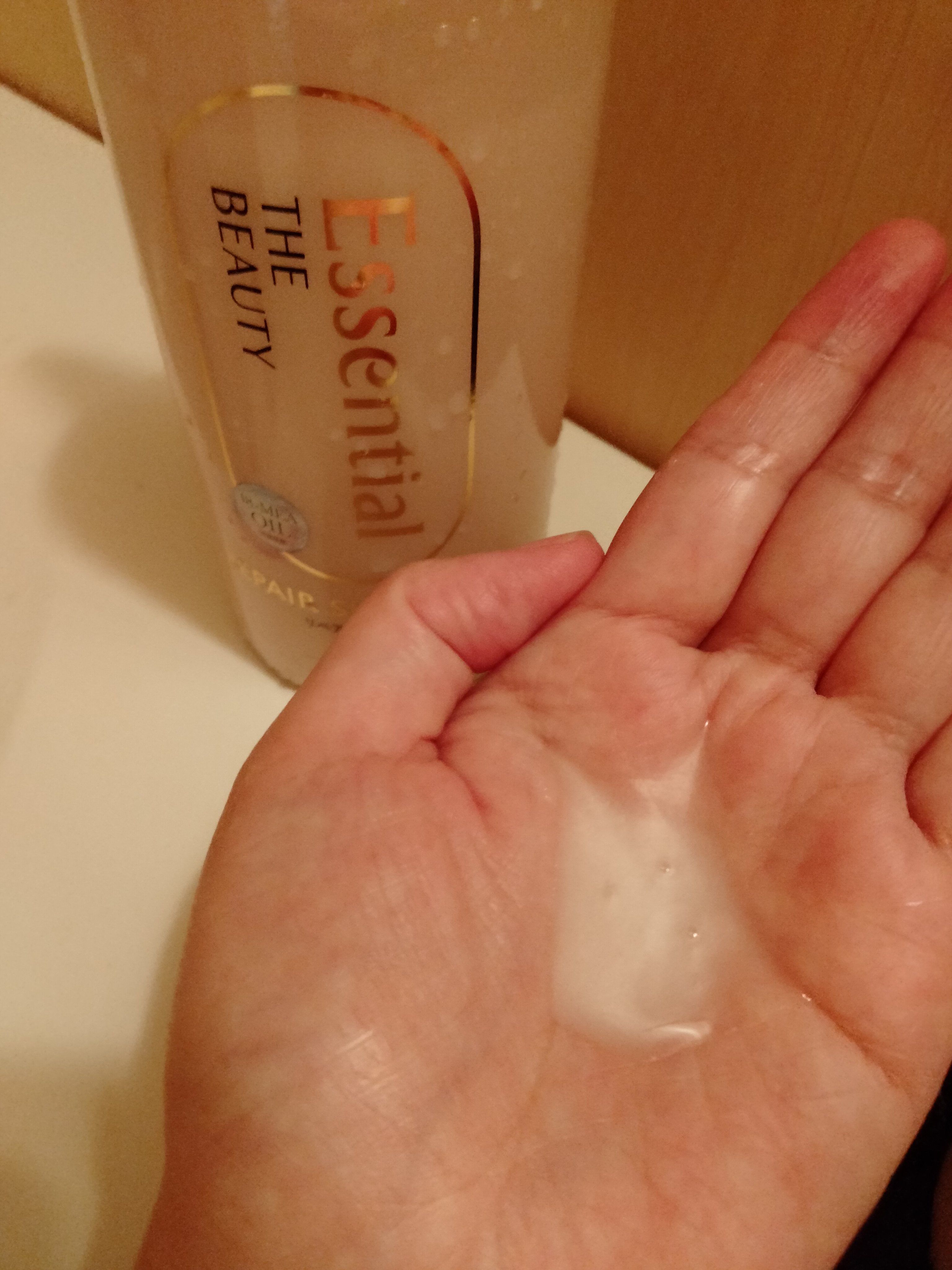 ザビューティ リペアシャンプー・コンディショナー/エッセンシャル/市販シャンプーを使ったクチコミ（3枚目）