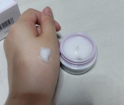 リンクル&ホワイト スキンパーフェクション ジェル/ミキモト コスメティックス/オールインワン化粧品を使ったクチコミ(2枚目)