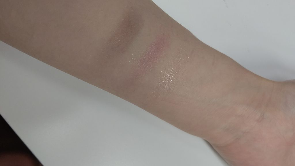 ジューシーピュアアイズ/キャンメイク/アイシャドウパレットを使ったクチコミ(2枚目)