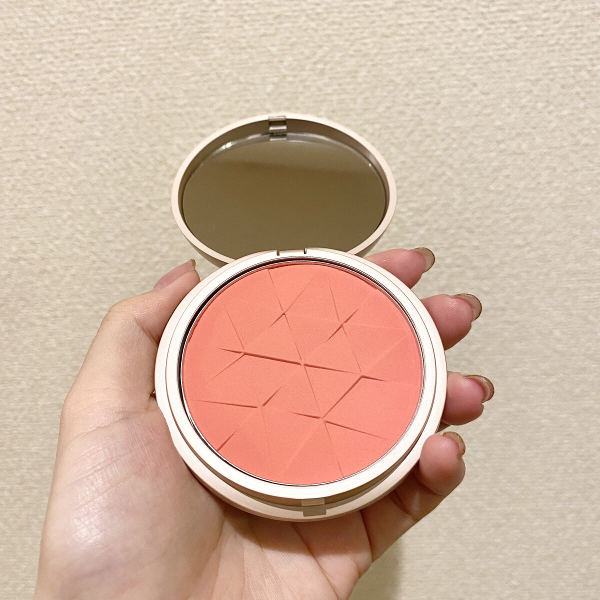 SHEGLAM ライトウェイト マットチーク