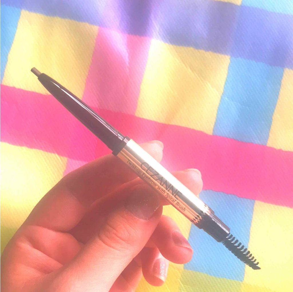 ブラシ付きアイブロウ繰り出し/CEZANNE/アイブロウペンシルを使ったクチコミ（2枚目）