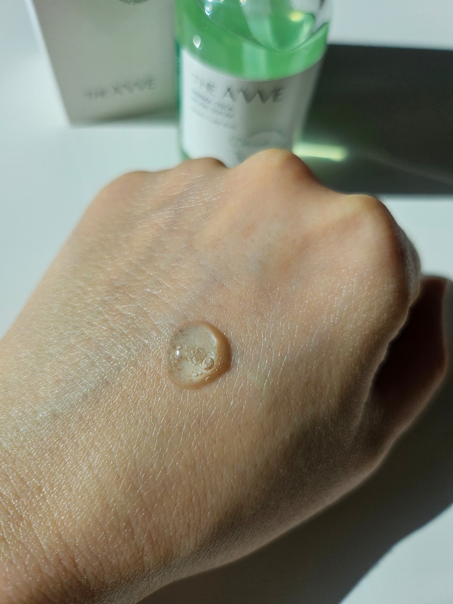 ダーマテカバイオームセラム/THE A'VVE/美容液を使ったクチコミ（2枚目）