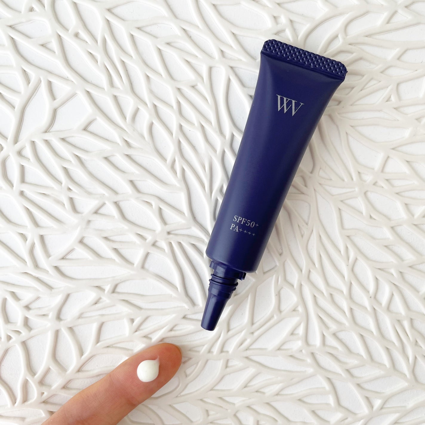 WHITE VEIL ブライトセラムUV/WHITE VEIL/日焼け止めローションを使ったクチコミ(3枚目)