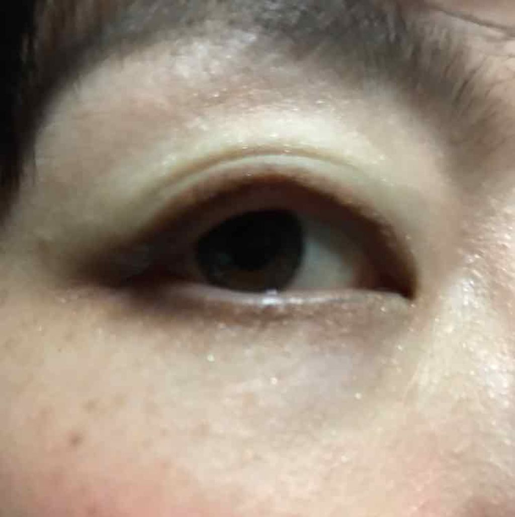 シャドーカスタマイズ/MAJOLICA MAJORCA/単色アイシャドウを使ったクチコミ(4枚目)