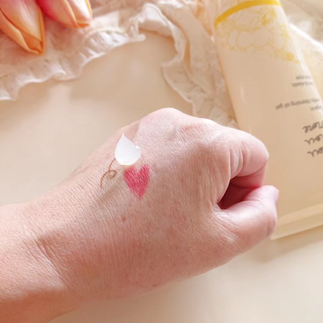 とろけるクレンジングオイルジェル/シュシュモア/クレンジングジェルを使ったクチコミ（3枚目）