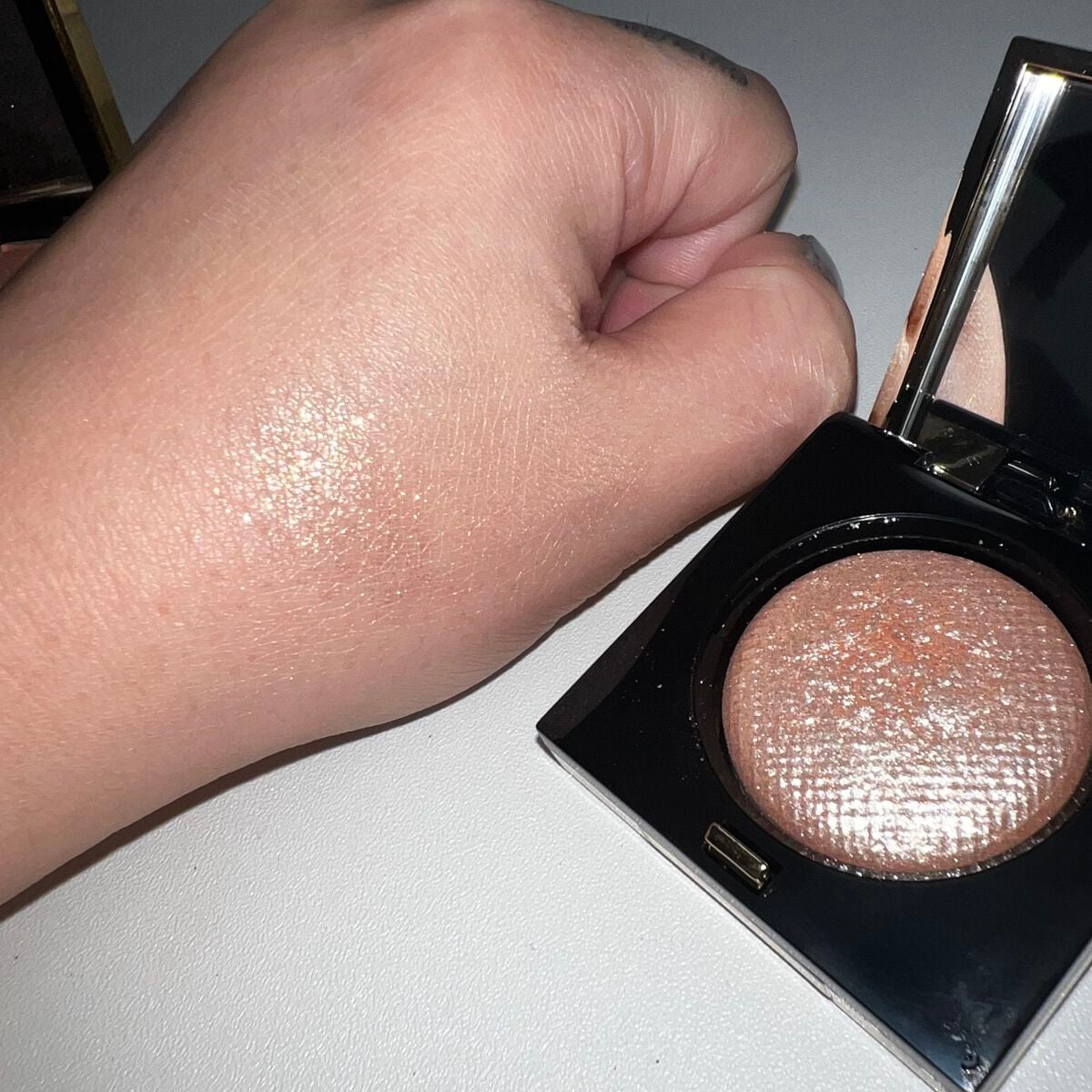 リュクスアイシャドウ/BOBBI BROWN/単色アイシャドウを使ったクチコミ(3枚目)