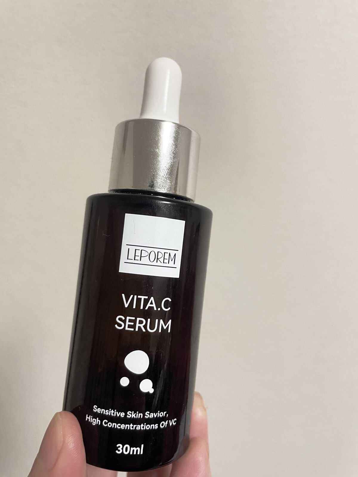 毛穴美容液 VITA.C.SERUM/LEPOREM/美容液を使ったクチコミ（1枚目）