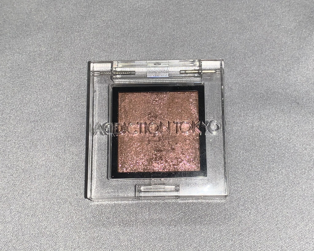 アディクション ザ アイシャドウ スパークル/ADDICTION/単色アイシャドウを使ったクチコミ（1枚目）