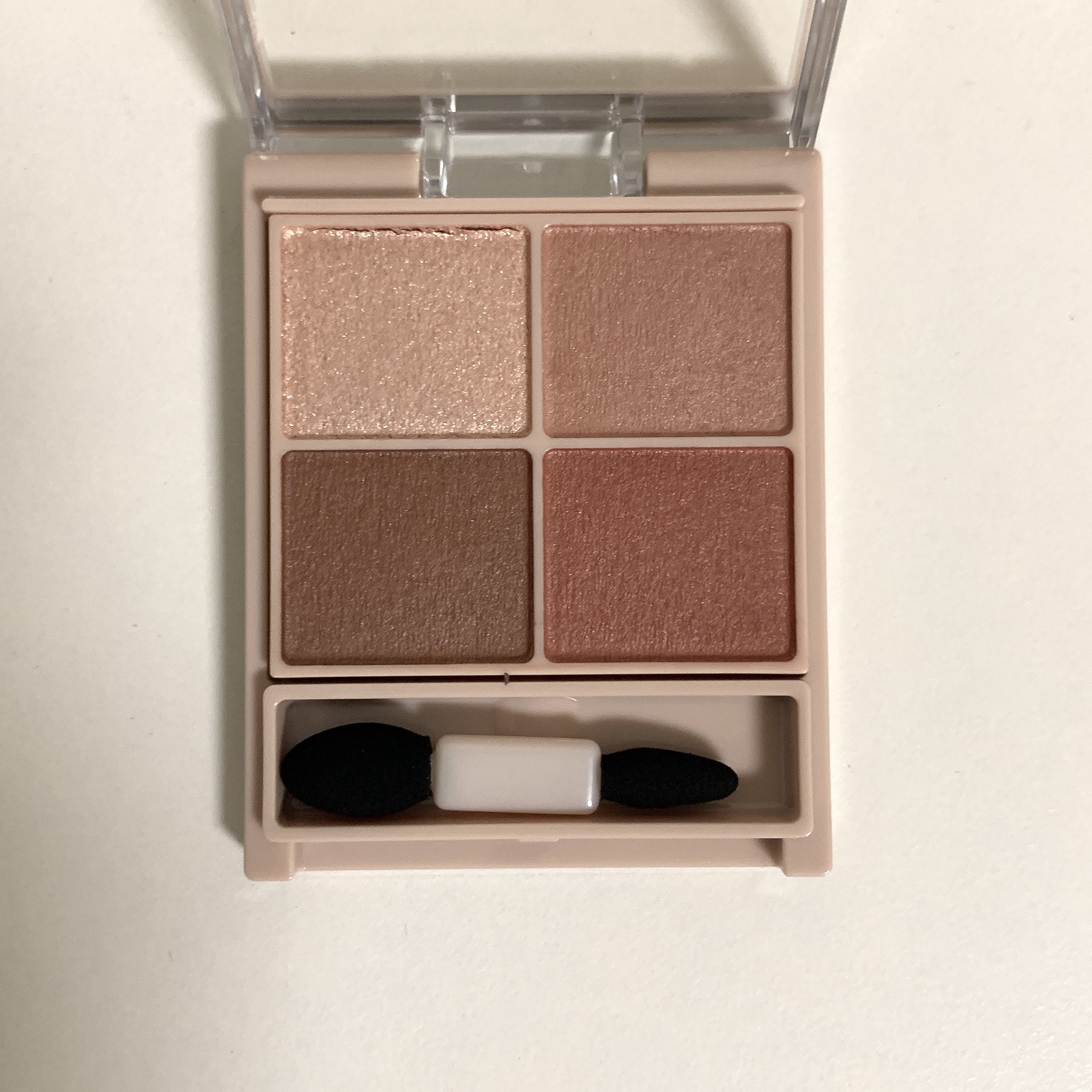 シルキースフレアイズ（マットタイプ）/キャンメイク/アイシャドウパレットを使ったクチコミ（2枚目）