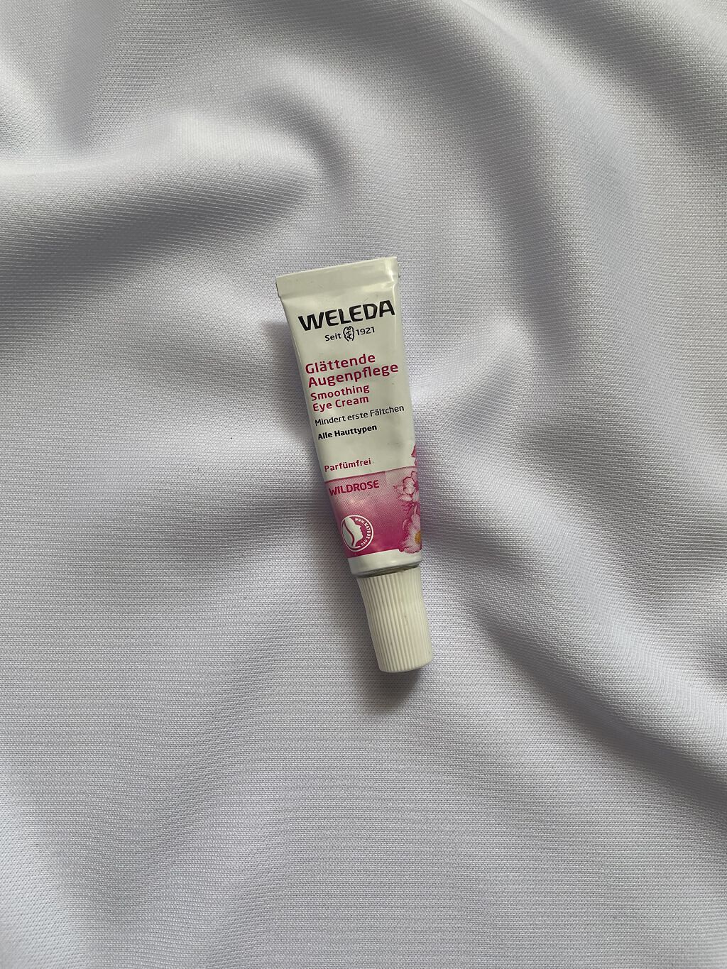 ワイルドローズ インテンシブアイクリーム/WELEDA/アイケア・アイクリームを使ったクチコミ（1枚目）