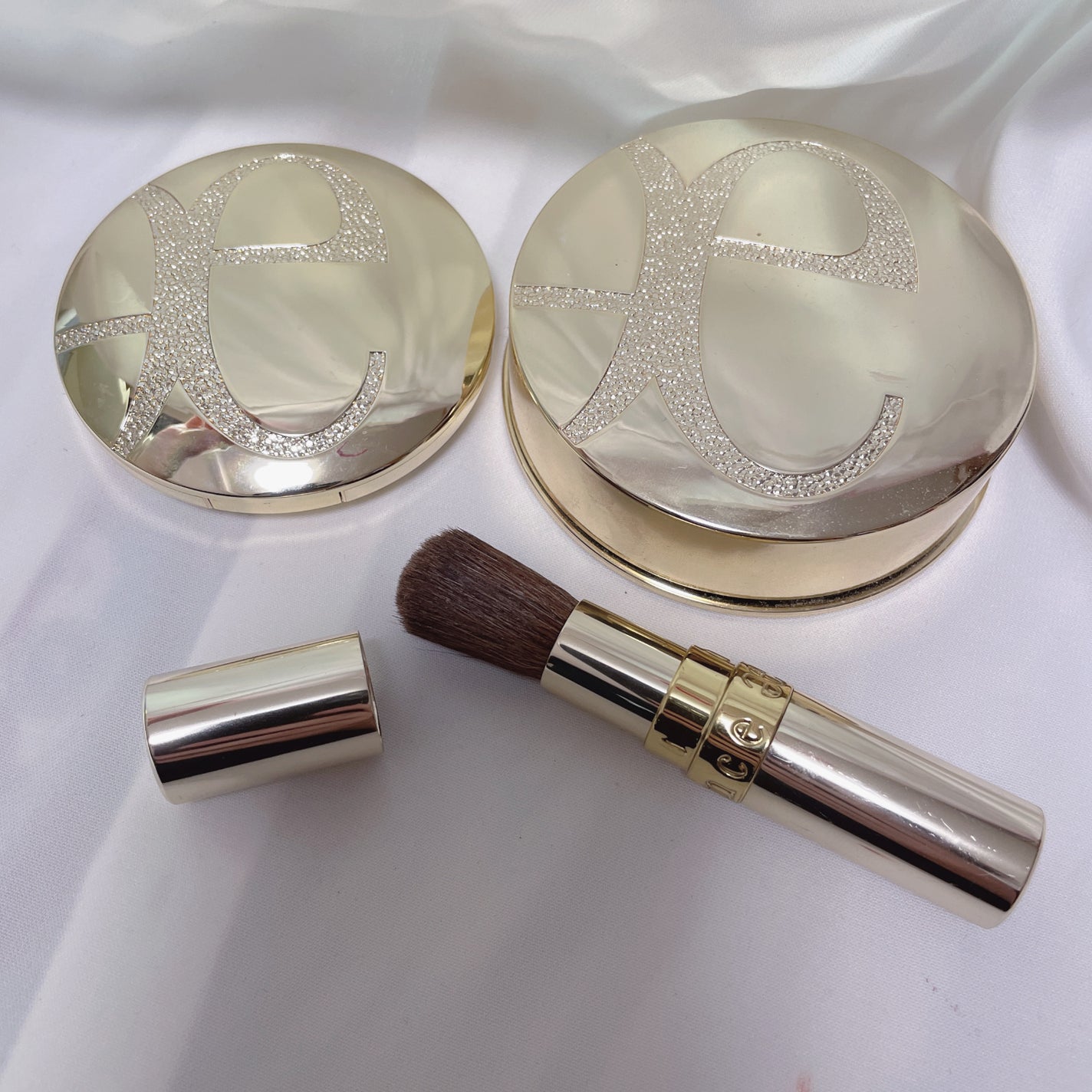 エレガンス ラ プードル オートニュアンス リクスィーズ/Elégance/プレストパウダーを使ったクチコミ(1枚目)