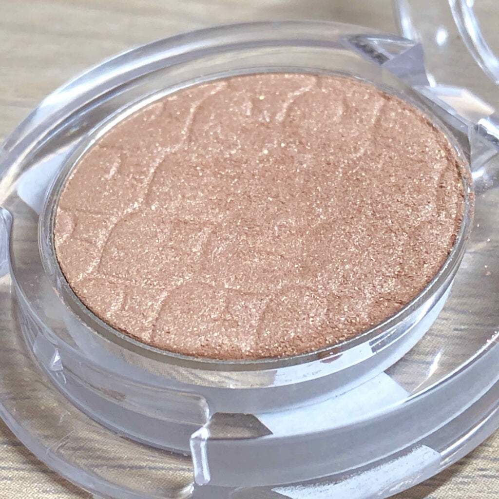 ルックアット マイアイジュエル/ETUDE/単色アイシャドウを使ったクチコミ(2枚目)