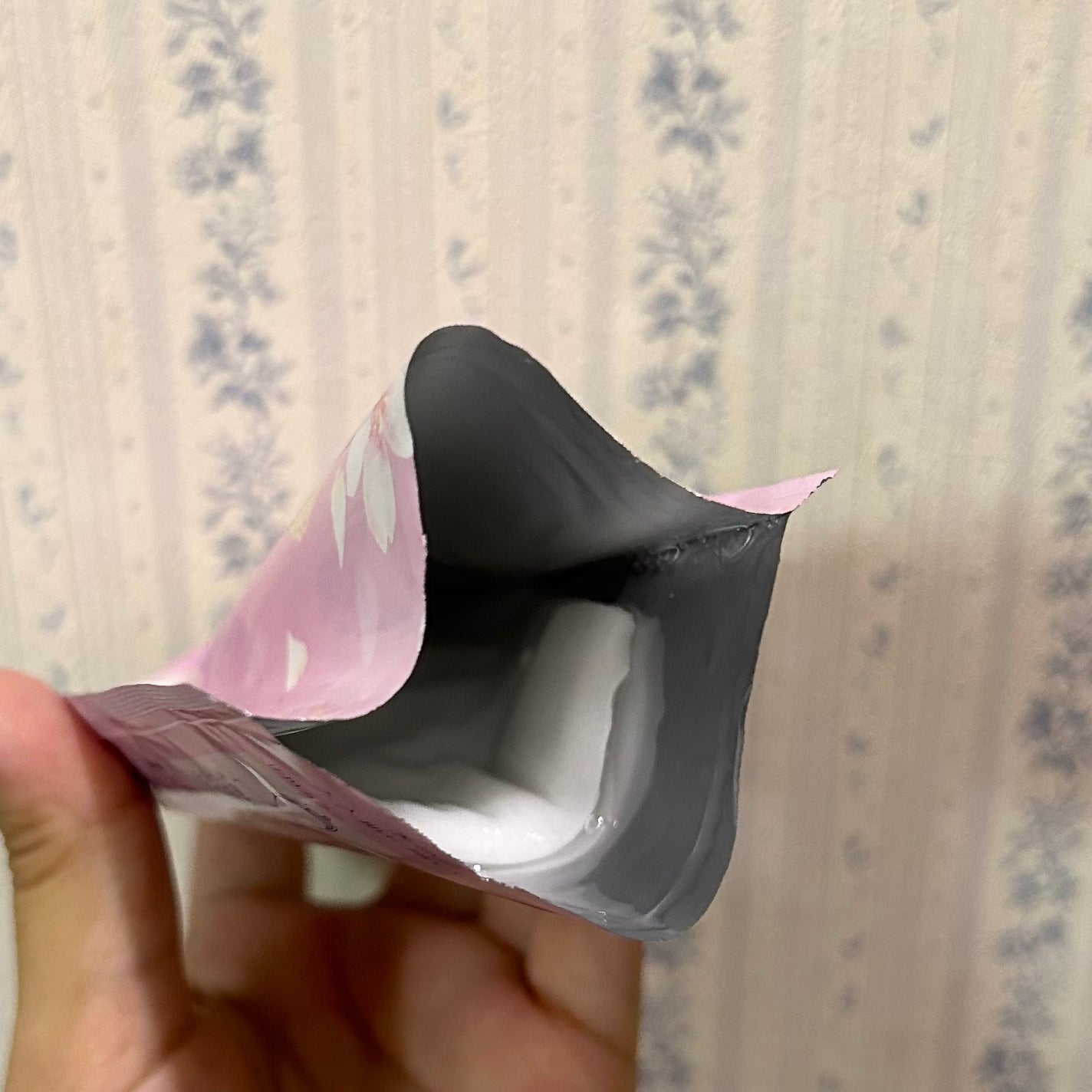 桜咲耶姫(さくらさくやひめ) フェイスマスク/ウェルベスト/シートマスク・パックを使ったクチコミ(3枚目)