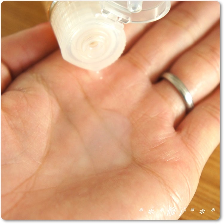 エンリッチプラス 化粧液Ⅱ しっとり <医薬部外品>/ファンケル/化粧水を使ったクチコミ(2枚目)