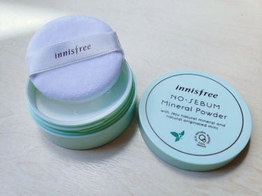 ノーセバム ミネラルパウダー/innisfree/ルースパウダーを使ったクチコミ（2枚目）