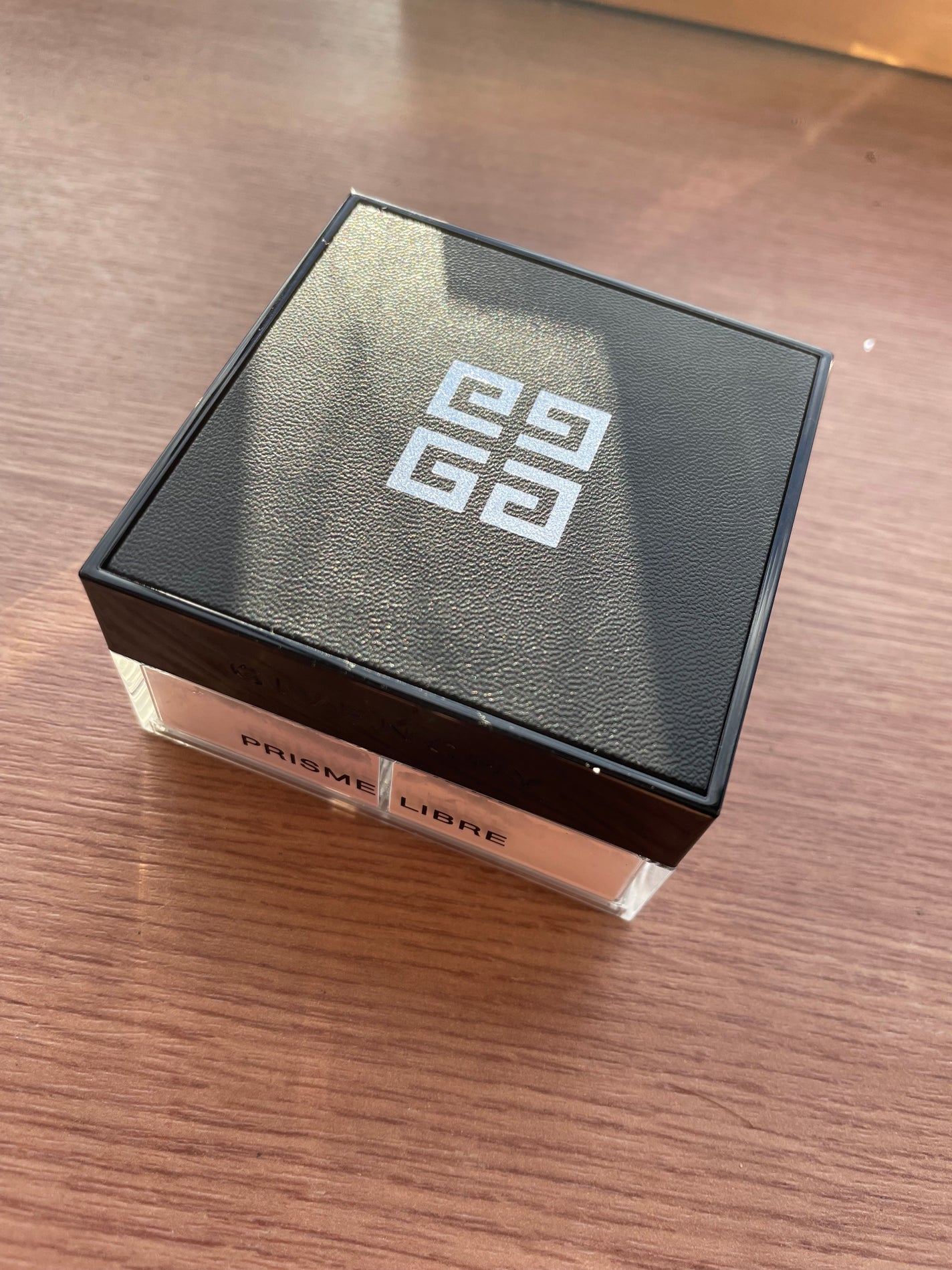 プリズム・リーブル/GIVENCHY/ルースパウダーを使ったクチコミ(1枚目)