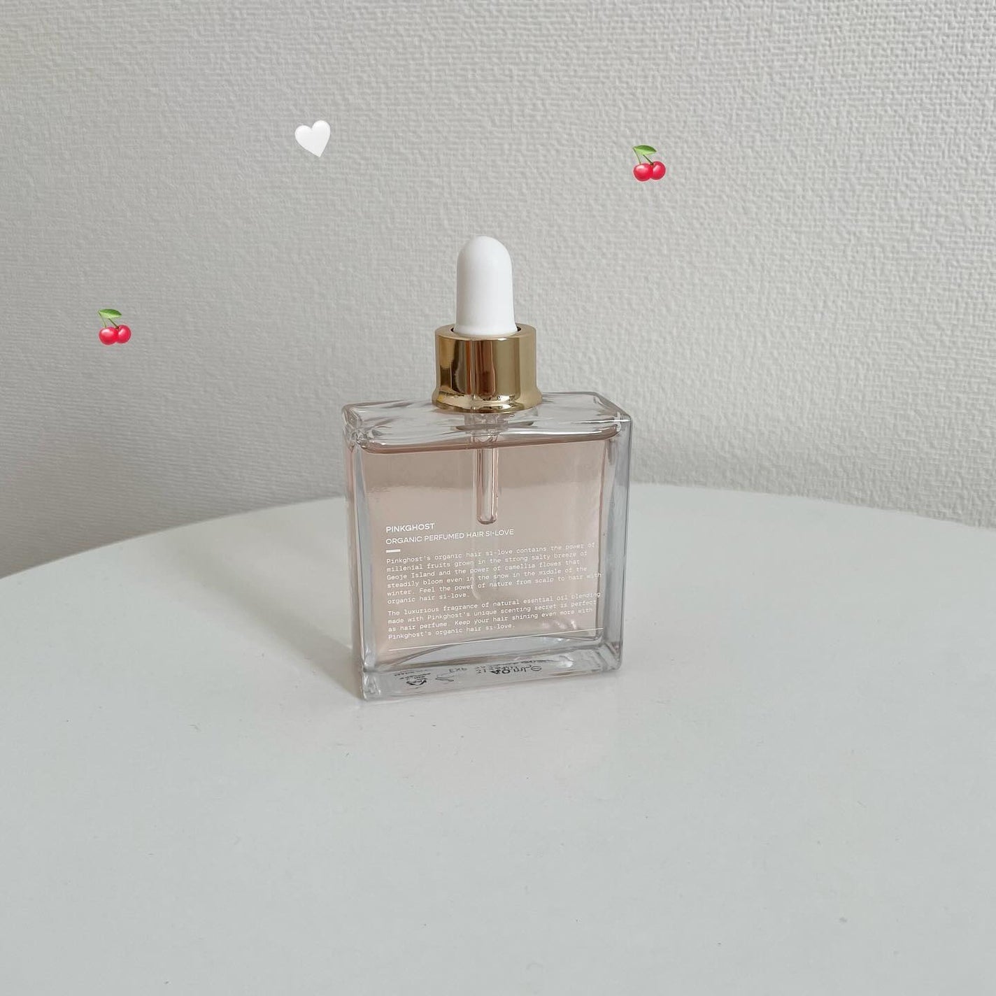 スノーホワイト/PINKGHOST/ヘアオイルを使ったクチコミ(1枚目)