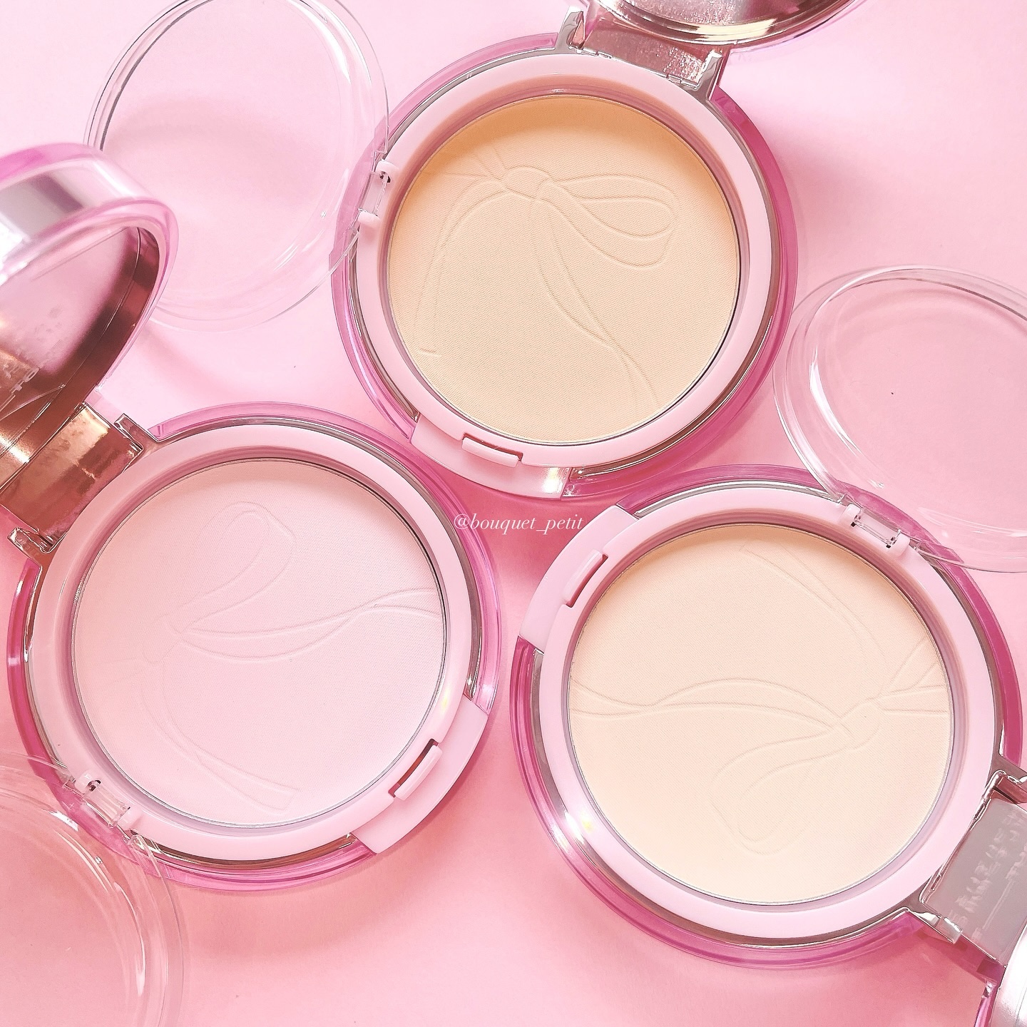 ザ・ブラーパウダーパクト/ABOUT TONE/プレストパウダーを使ったクチコミ（3枚目）