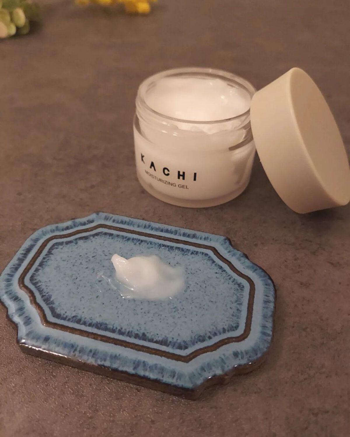 モイスチャージェル/KACHI/オールインワン化粧品を使ったクチコミ（2枚目）