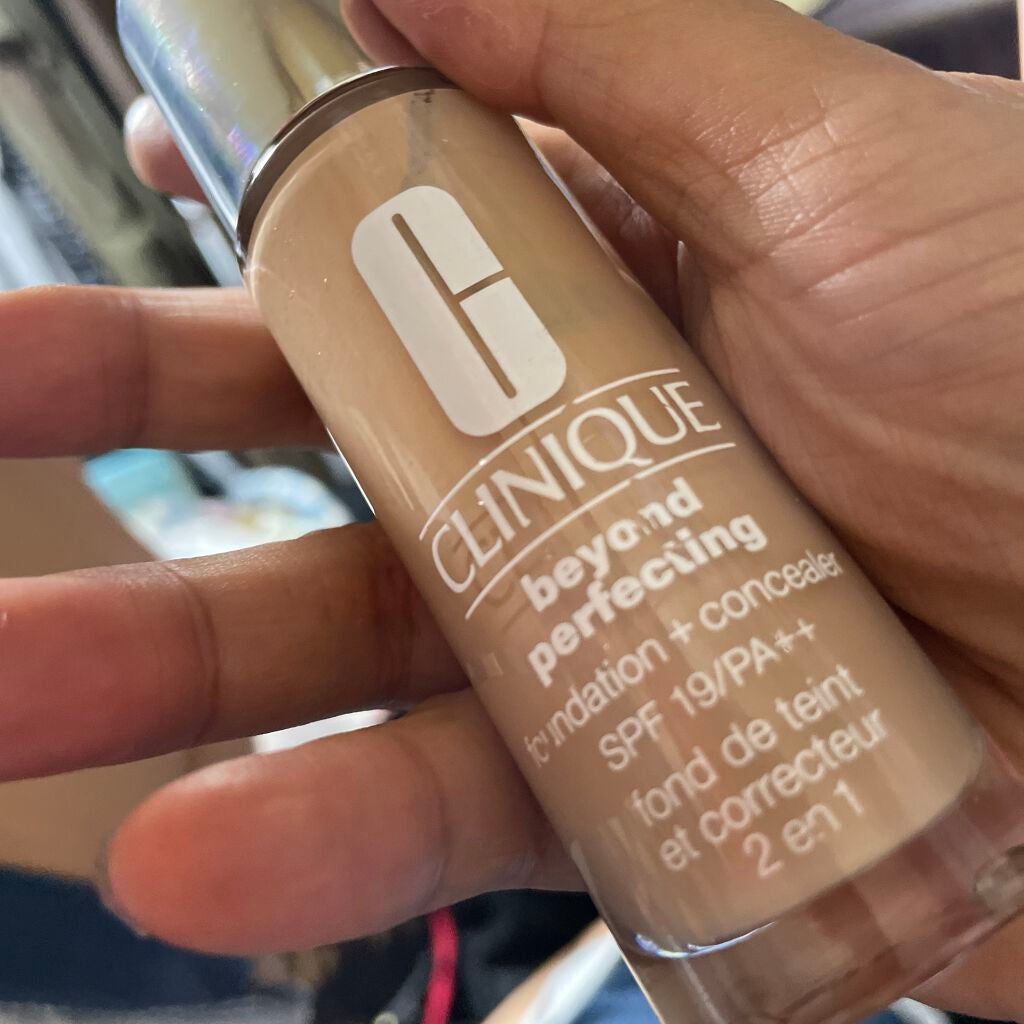 ビヨンド パーフェクティング ファンデーション 19/CLINIQUE/リキッドファンデーションを使ったクチコミ(1枚目)