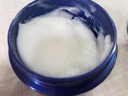 ニベア ロイヤルブルーボディクリーム うるおい密封ケア/ニベア/ボディクリームを使ったクチコミ(2枚目)