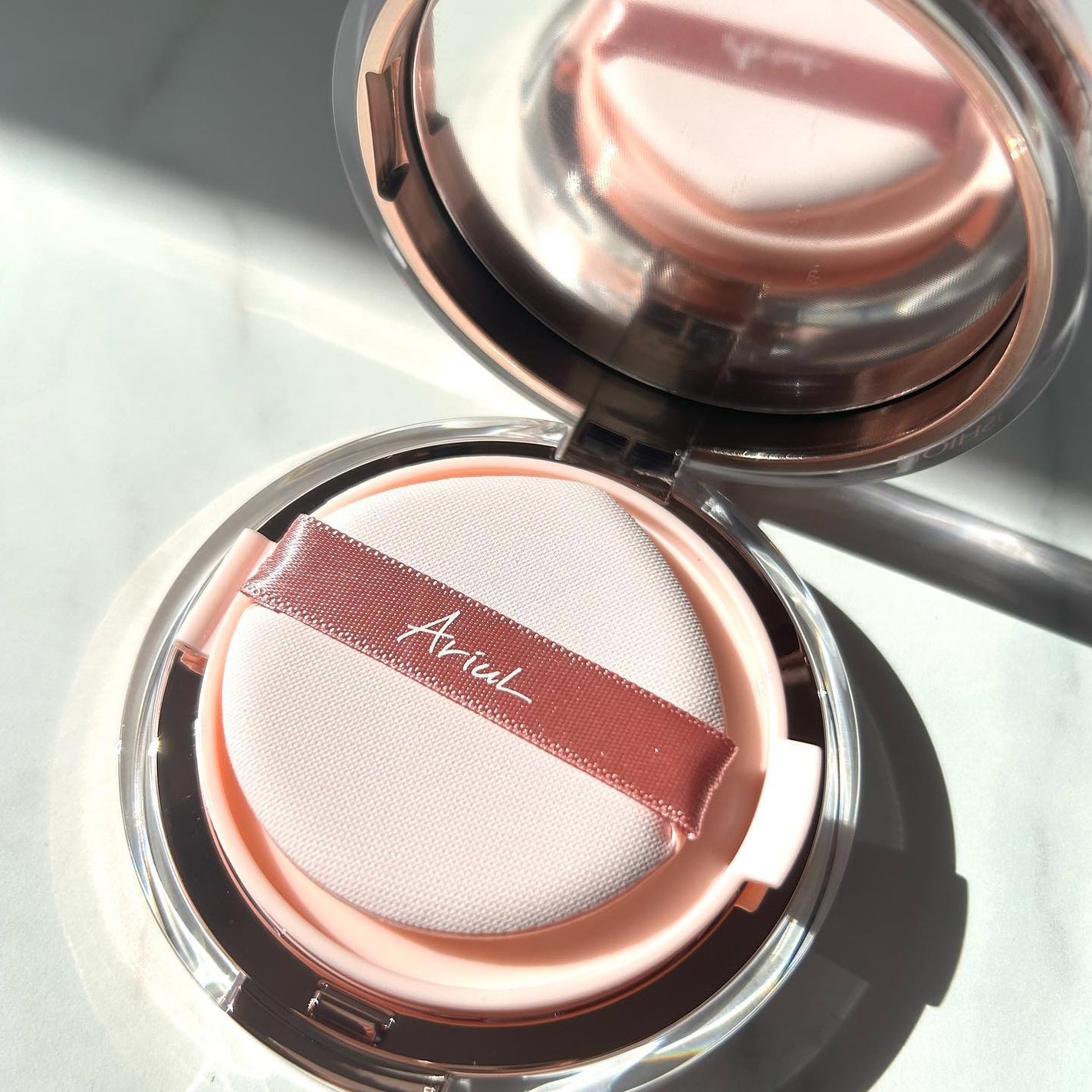 アリウル インクフェザーカバーラスティングクッション/Ariul/クッションファンデーションを使ったクチコミ(3枚目)