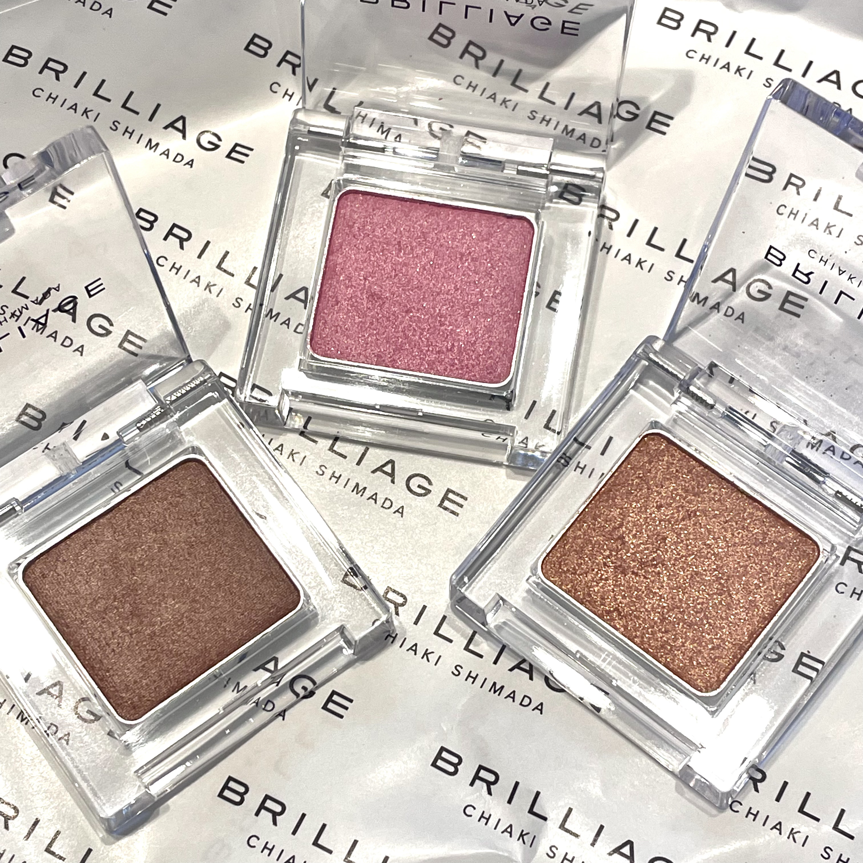 ワンダークリエイション  F05-ノラ/ブリリアージュ/単色アイシャドウを使ったクチコミ（2枚目）